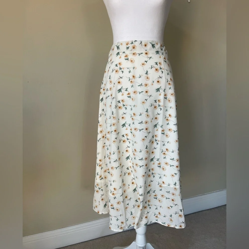 DAZY Allover Floral Print High Waist Lined Maxi Skirt, Ruffle Fall EUC Size 4